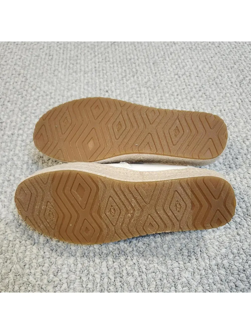 Toms slip espadrilles
